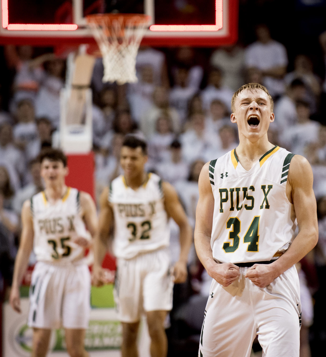 Omaha Roncalli vs. Lincoln Pius X, 3.9